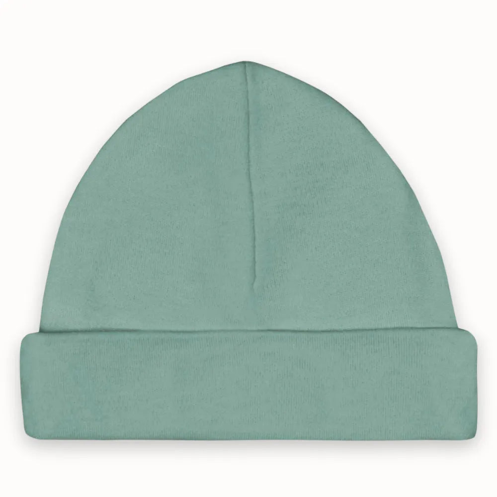 Babymutsje van het merk Funnies in de kleur stone green.